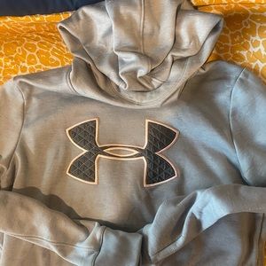 Under Armour sweatshirt